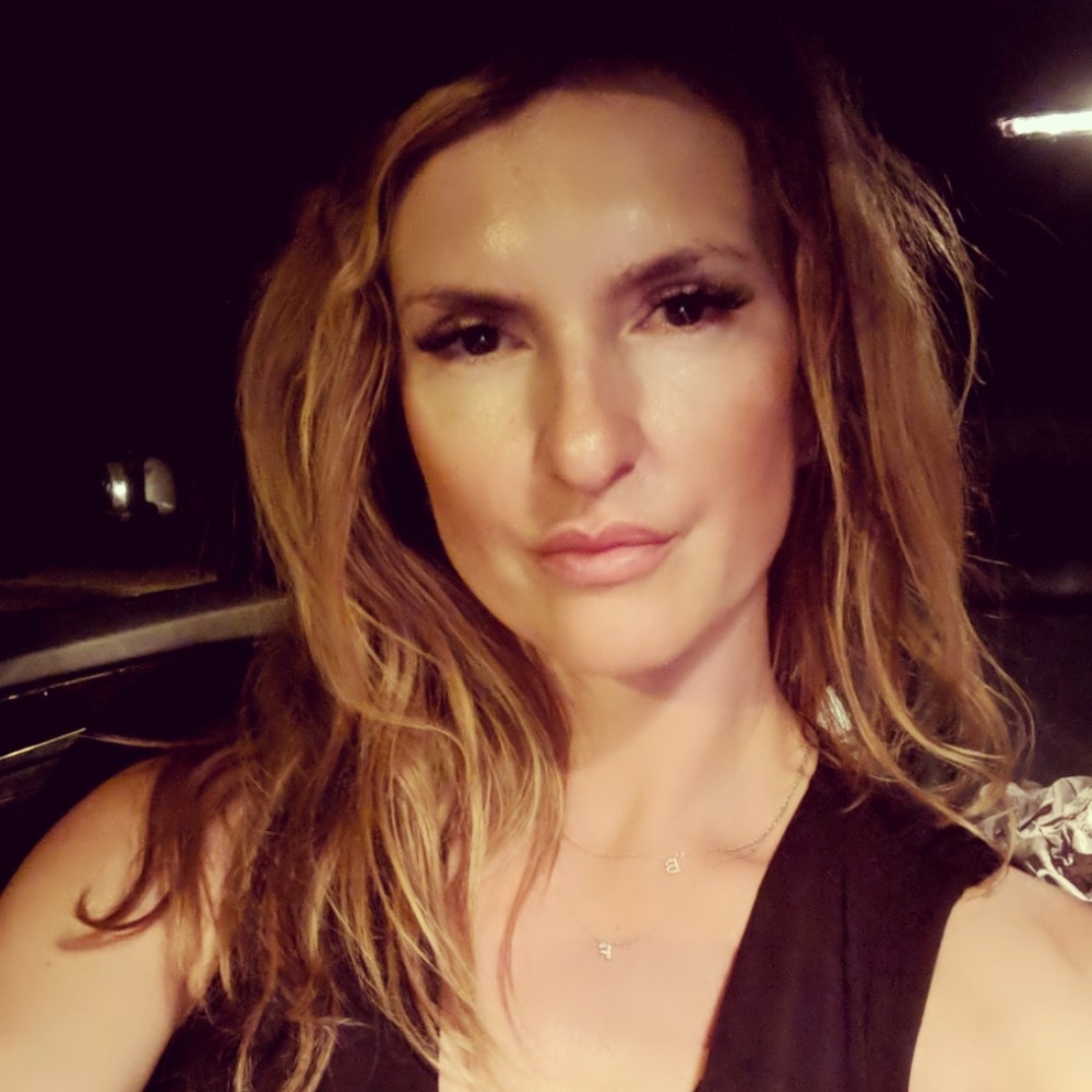 Meet your Posher, Beatrix